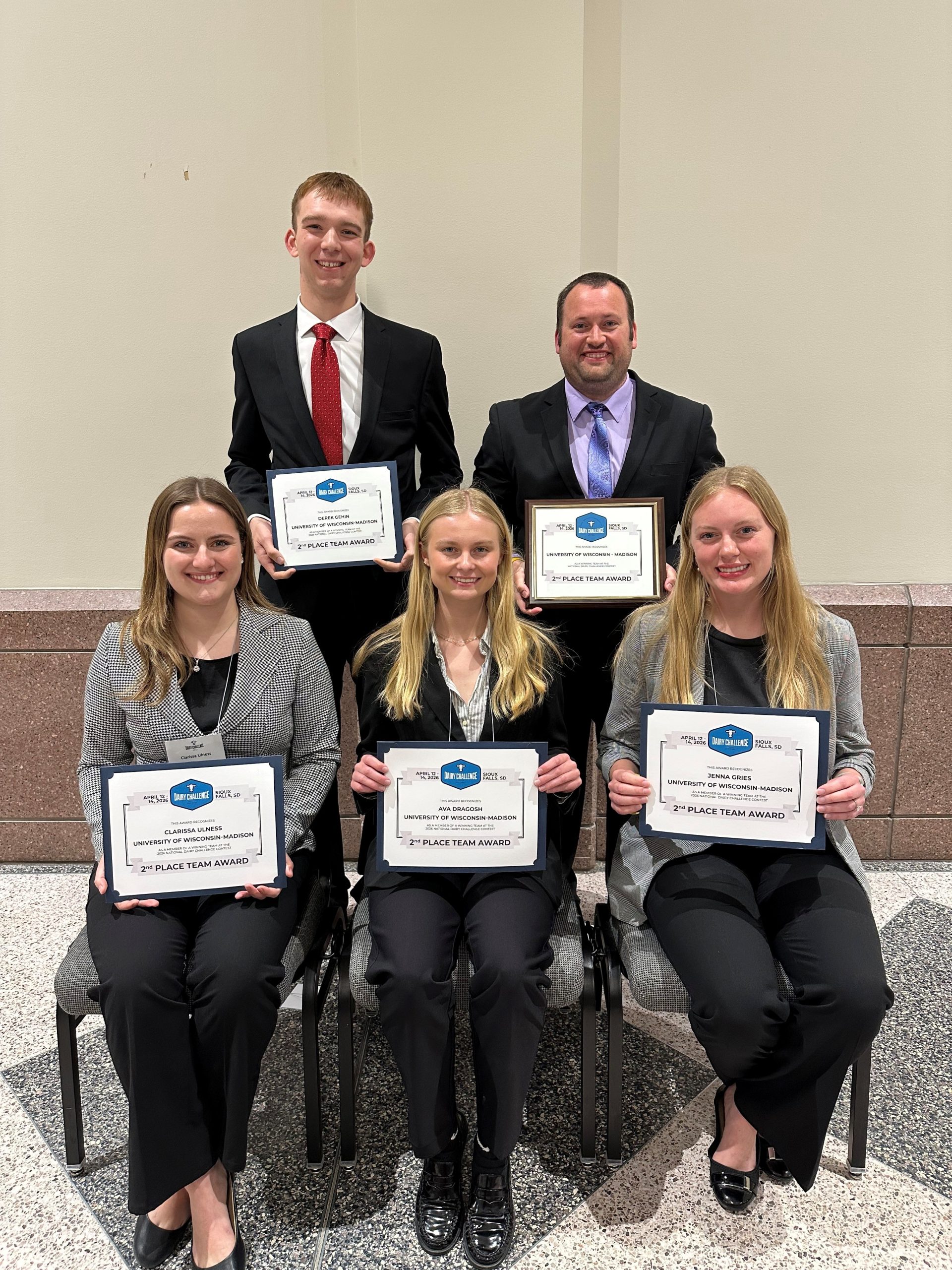 UW–Madison Dairy Science Students Take Second Place at National Dairy Challenge 