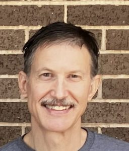 Headshot of Peter Rubinelli.